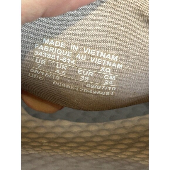 Nike BENASSI JDI 343881-614 Rose-Silver Slides Size 7 Women’s Sandals - Picture 6 of 8